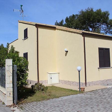 Casa Vacanze Roccella Beach Campofelice Di Roccella Eksteriør bilde