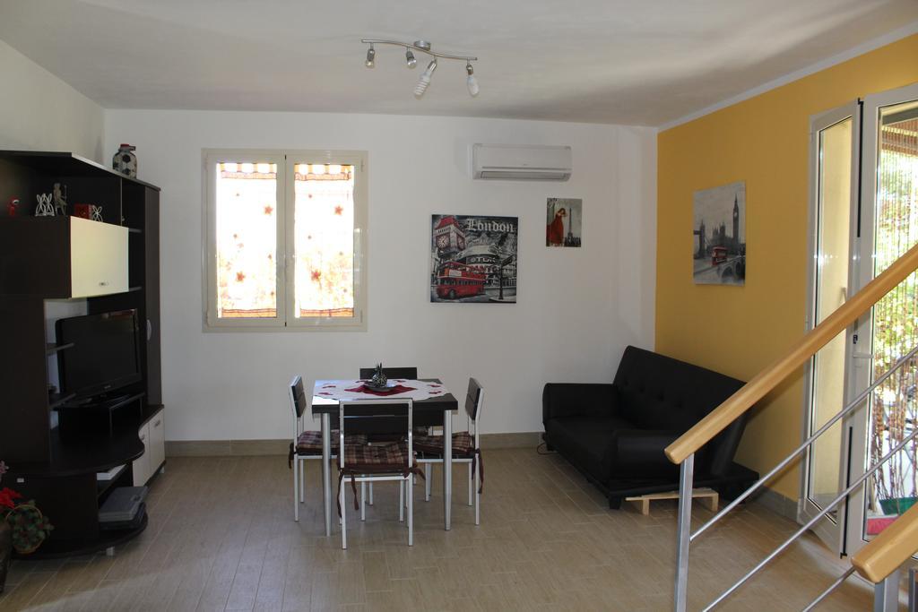 Casa Vacanze Roccella Beach Campofelice Di Roccella Eksteriør bilde