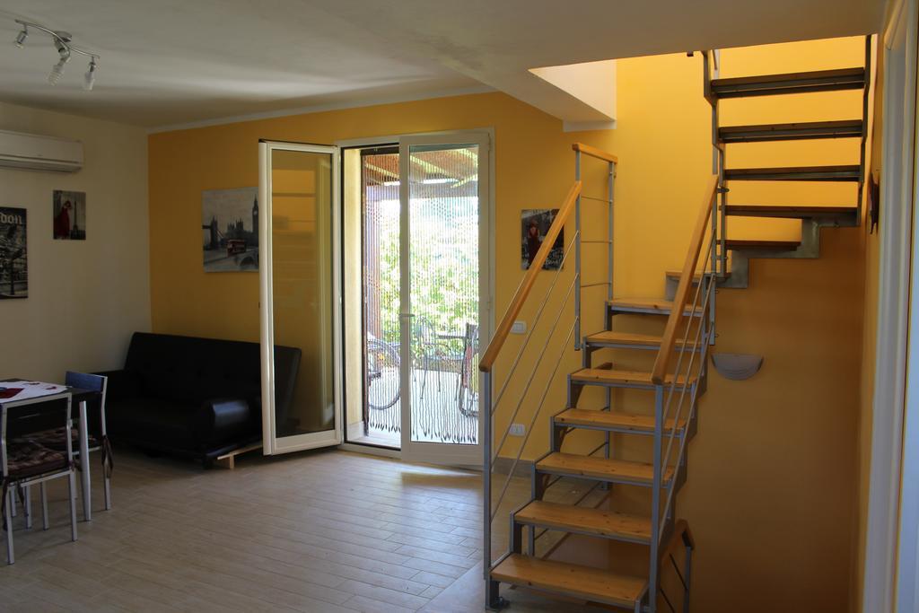Casa Vacanze Roccella Beach Campofelice Di Roccella Eksteriør bilde